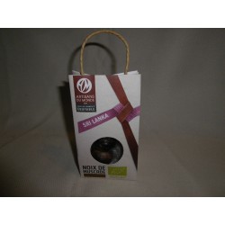 Noix de muscade / 3 noix